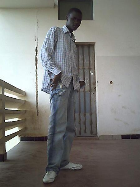 euwe Pape Ali inda place